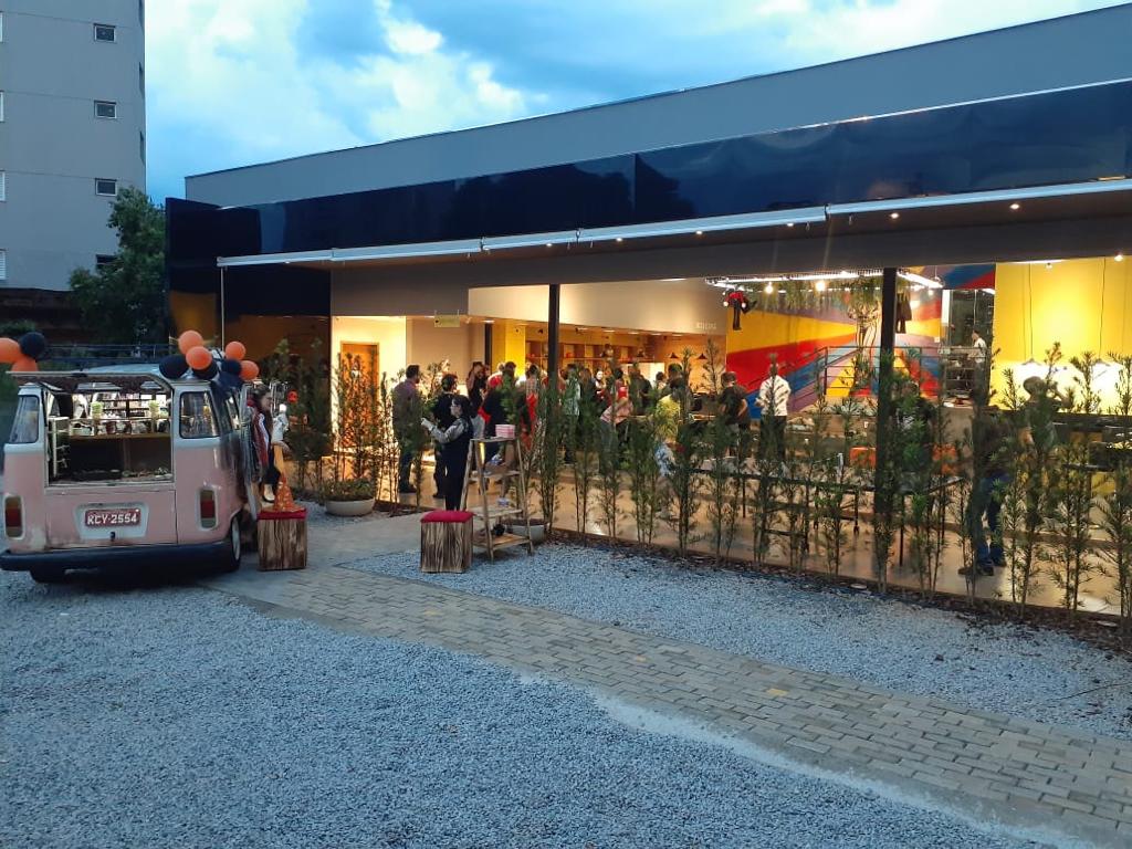 Evento na área externa do Hub Cerrado